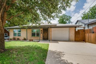 906 Elmdale Place, Dallas, TX 75224
