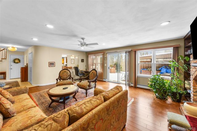 144 Landing Meadow Road, Smithtown, NY 11787