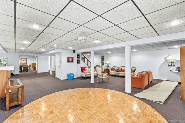 144 Landing Meadow Road, Smithtown, NY 11787