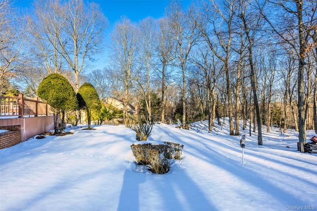 144 Landing Meadow Road, Smithtown, NY 11787