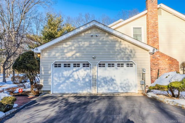 144 Landing Meadow Road, Smithtown, NY 11787