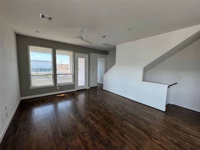 304 Jensen, Houston, TX 77020