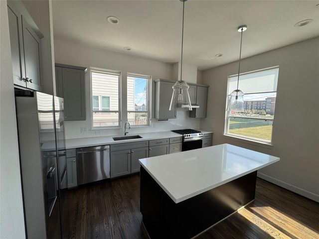 304 Jensen, Houston, TX 77020