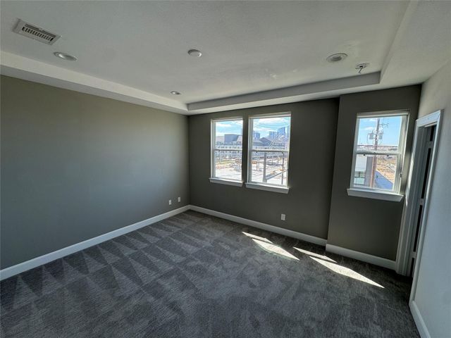 304 Jensen, Houston, TX 77020