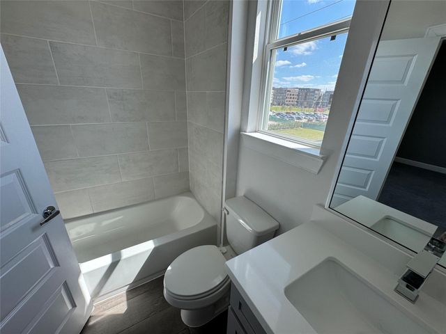 304 Jensen, Houston, TX 77020