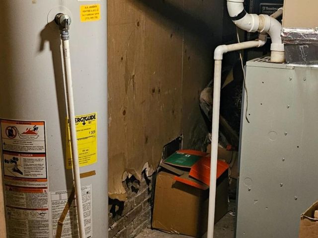 9406 S Michigan Avenue, Chicago, IL 60619