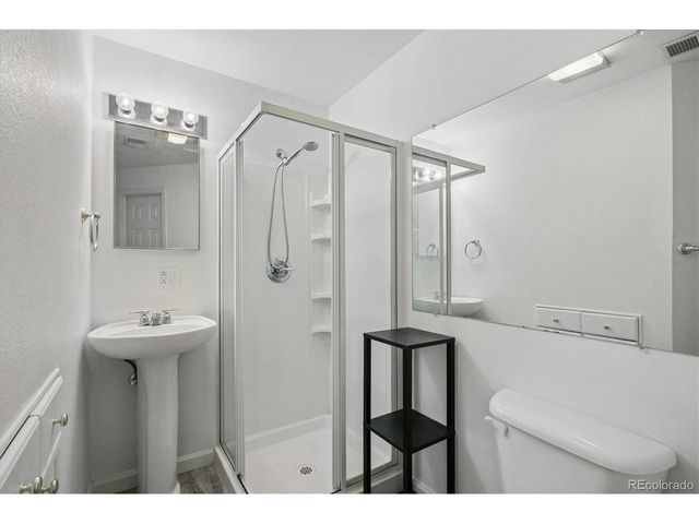 2768 W Greens Dr, Littleton, CO 80123