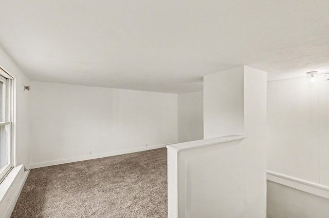 235 S 204th Avenue, Hesperia, MI 49421