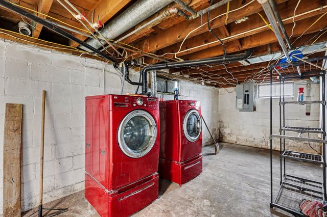 235 S 204th Avenue, Hesperia, MI 49421