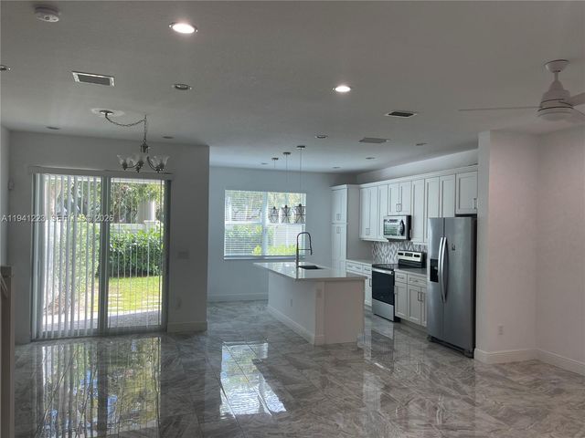 592 Parsons Way 0, Deerfield Beach, FL 33442