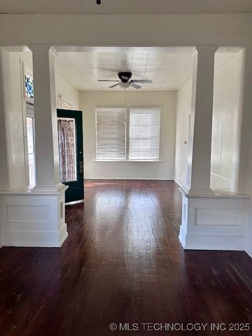 723 W Locust Street, Durant, OK 74701