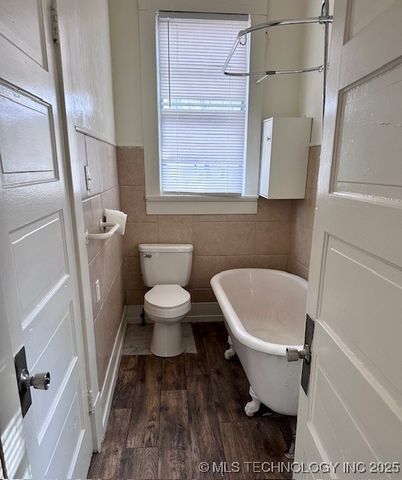 723 W Locust Street, Durant, OK 74701