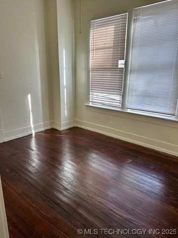 723 W Locust Street, Durant, OK 74701