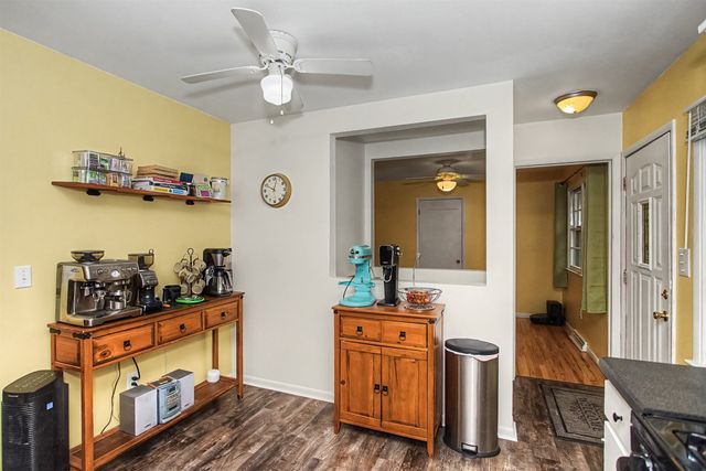 1323 Arizona Avenue, Ames, IA 50014