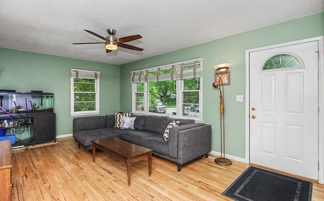 1323 Arizona Avenue, Ames, IA 50014