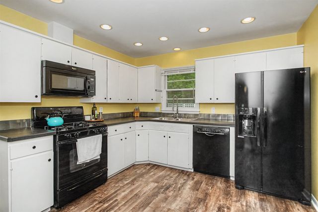 1323 Arizona Avenue, Ames, IA 50014