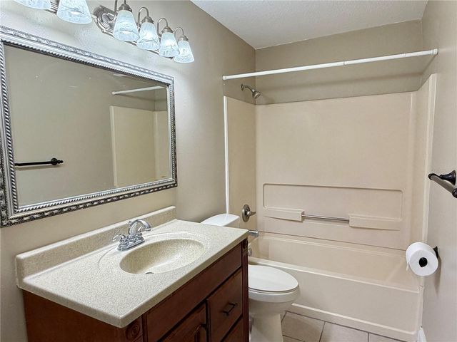 120 RESERVE CIRCLE 104, Oviedo, FL 32765