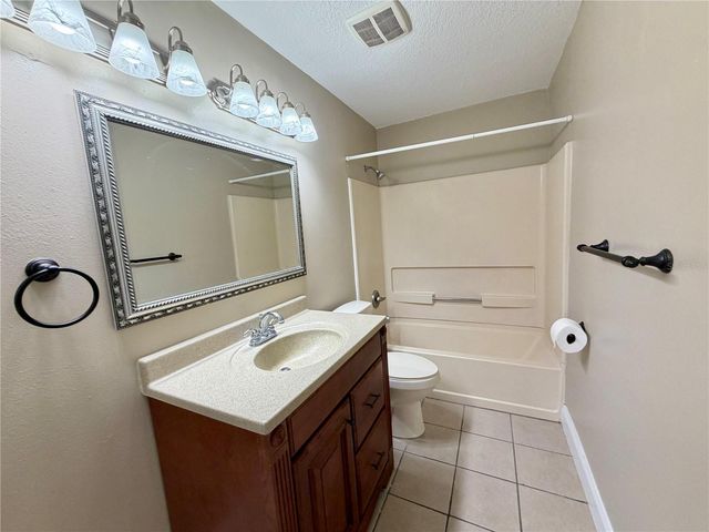 120 RESERVE CIRCLE 104, Oviedo, FL 32765
