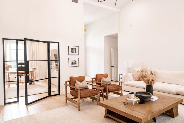 426 Marsh Point Cir, St Augustine, FL 32080