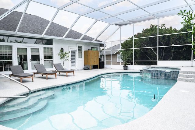 426 Marsh Point Cir, St Augustine, FL 32080