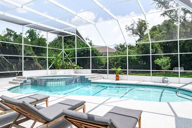 426 Marsh Point Cir, St Augustine, FL 32080