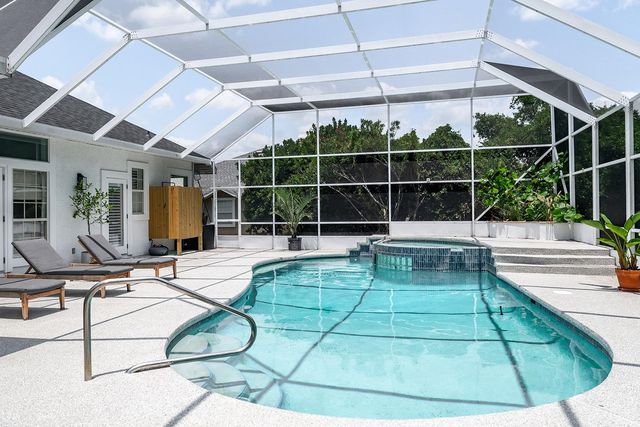 426 Marsh Point Cir, St Augustine, FL 32080