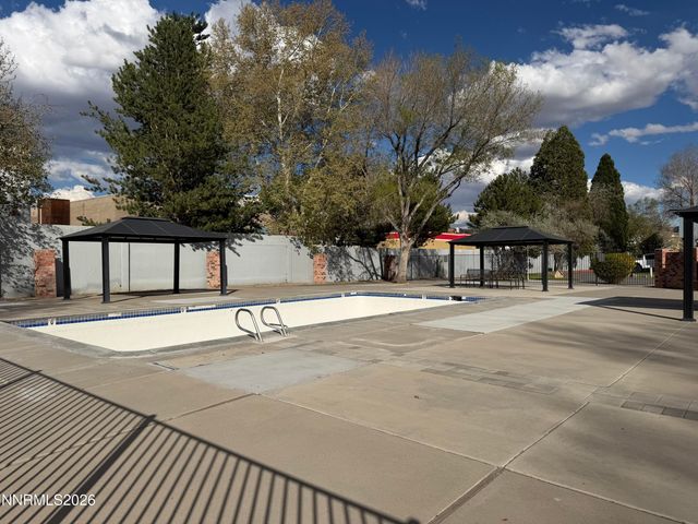 682 Pine Meadows Drive 3, Sparks, NV 89431
