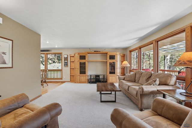 22946 FOREST RD, Rapid City, SD 57702