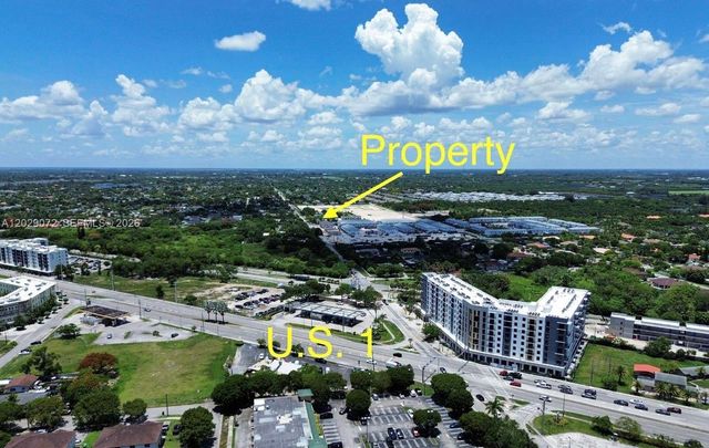 27900 SW 157th Avenue, Homestead, FL 33031