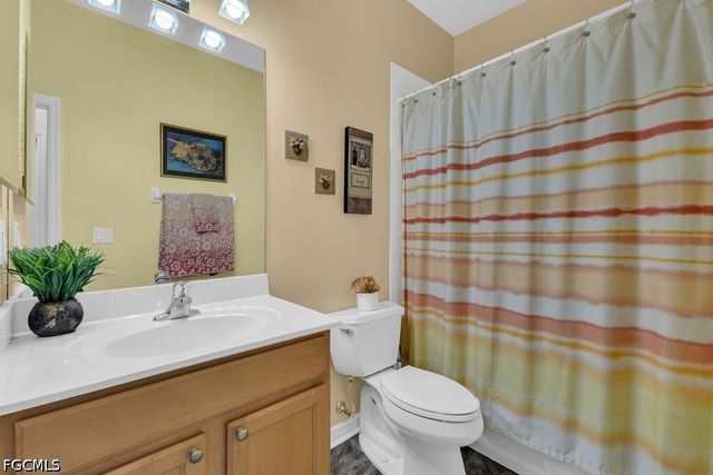 3725 Pino Vista WAY, Estero, FL 33928