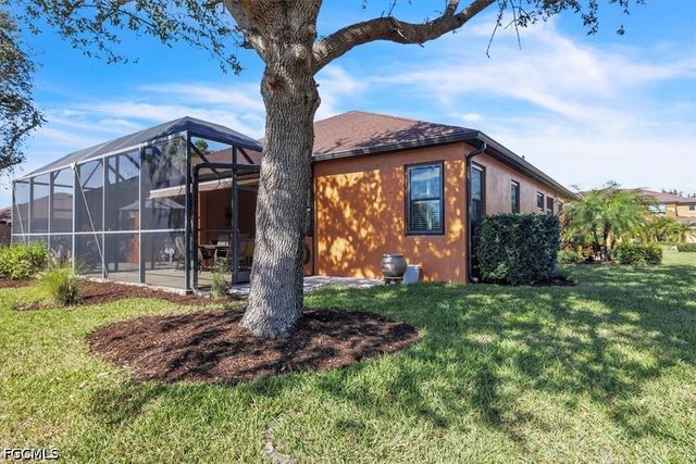 3725 Pino Vista WAY, Estero, FL 33928