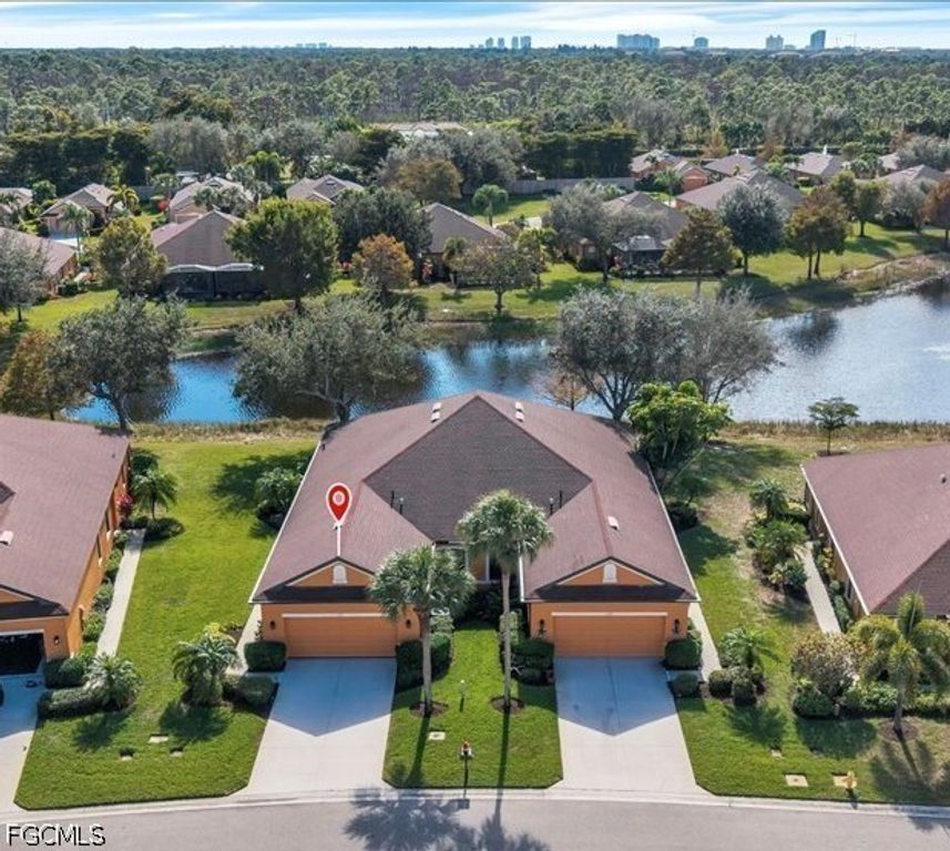3725 Pino Vista WAY, Estero, FL 33928