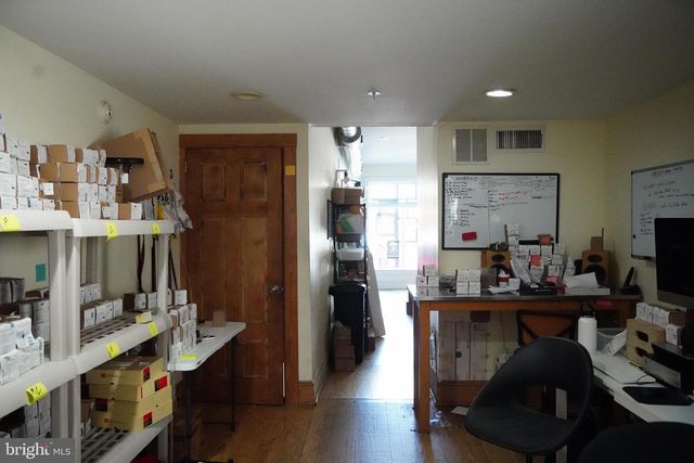 206 E GIRARD AVE, Philadelphia, PA 19125