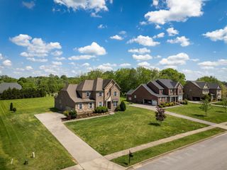802 Pine Terrace Dr, Brentwood, TN 37027