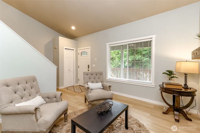 30980 Wood Creek Place NE, Poulsbo, WA 98370