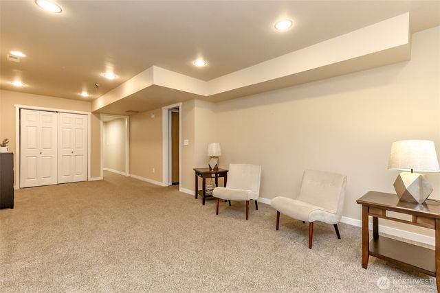 30980 Wood Creek Place NE, Poulsbo, WA 98370