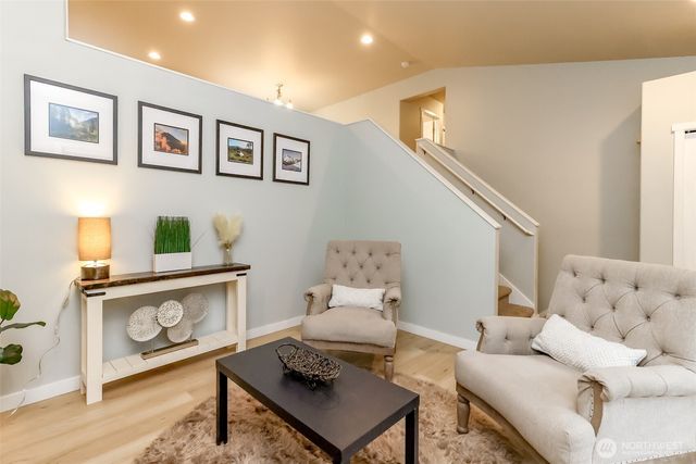 30980 Wood Creek Place NE, Poulsbo, WA 98370