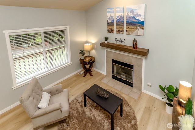 30980 Wood Creek Place NE, Poulsbo, WA 98370