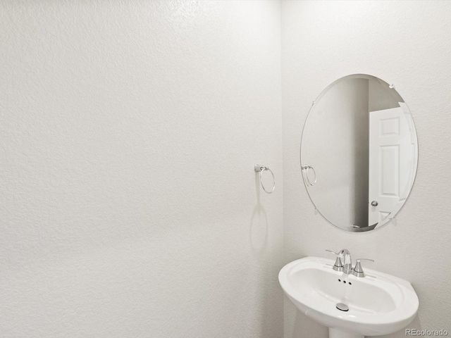 520 97th Ave, Greeley, CO 80634