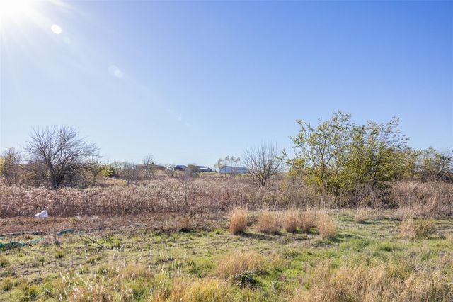 15193 Plainview DR, Salado, TX 76571