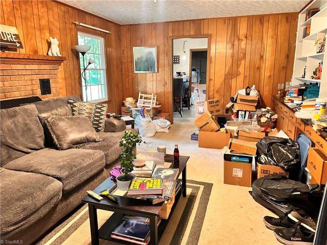 129 Woodvale Drive, Mocksville, NC 27028