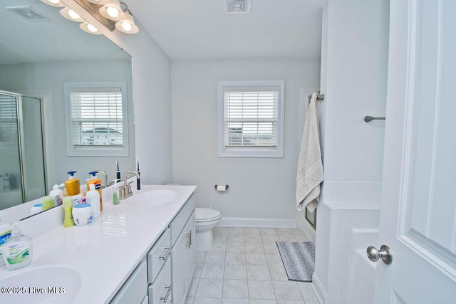 407 W Black Water Lane, Hubert, NC 28539