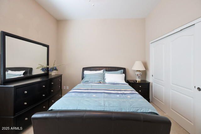 1928 W SPUR Drive, Phoenix, AZ 85085