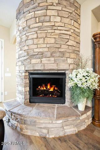 1928 W SPUR Drive, Phoenix, AZ 85085