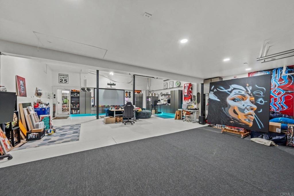 Image 47 of property listing at 20 Lake Helix Drive, La Mesa, CA 91941