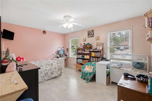 4721 Shadybrook Way SE, Conyers, GA 30094