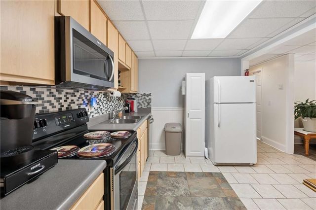 4721 Shadybrook Way SE, Conyers, GA 30094