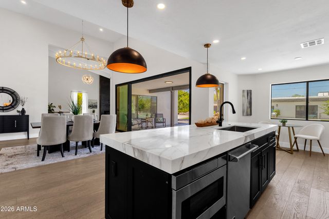 10620 N 84TH Street, Scottsdale, AZ 85260