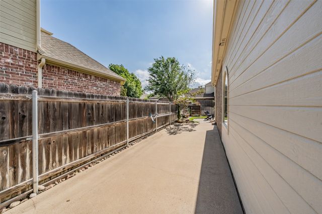 217 Huffman Bluff, Keller, TX 76248