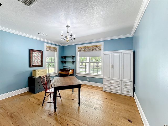 2135 SW 55th Avenue, Vero Beach, FL 32968